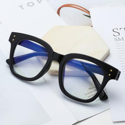 China Wholesale Retro Anti Frame Celebrity Women Eyewear Men Women Glasses Black Light Blue Optical Frame Design Eye Glasses for sale