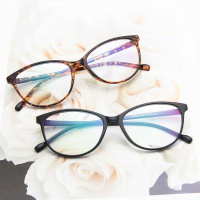 China Wholesale Fashionable River Light River Personality Eyewear Men Women Eyewear Retro Cat Eye Glasses Design Eye Glasses for sale