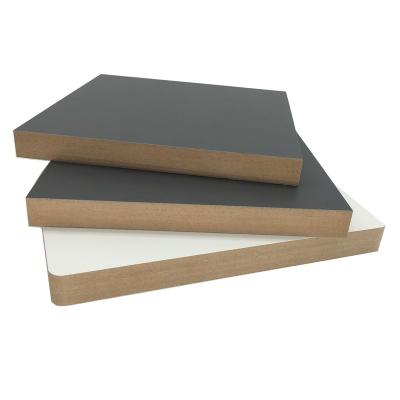 China Customized Size 18mm Thick Waterproof Moisture Proof Board High Gloss Wood Laminated Melamine Sheet MDF Board Fiberboard for sale