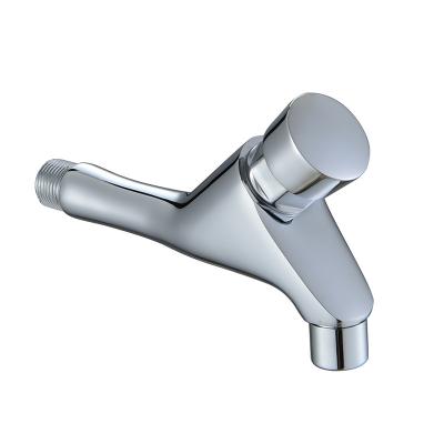 中国 Other Easy To Install Brass Water Saving Self Closing Delay Faucet Bathroom Toilet Delay Faucet 販売のため