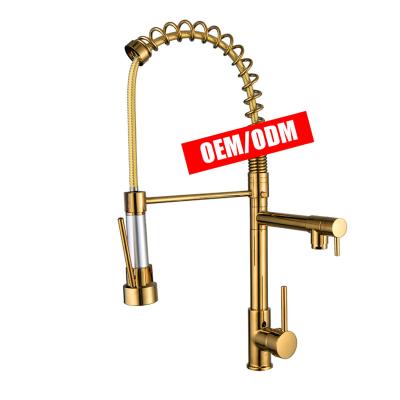 China Lower Spray Zinc Alloy Body Design New Hot And Cold Gold Color Pull Down Kitchen Faucet for sale