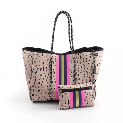 China Fahion Beach Bag RTS Leopard Print Customized 2022 Waterproof Beach Handbag Tie Dye Neoprene Beach/High Quality Tote Bag for sale