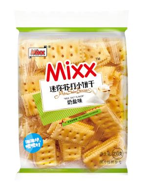 China Natural Chinese Wholesale Healthy Snacks Delicious Milk Salt Fermented Soda Cookies for sale