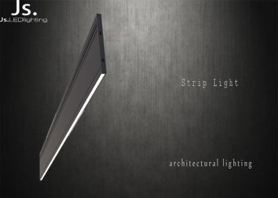 China La ejecución llevó la luz linear, lámparas llevadas IP60 del techo suspendido del negro/del blanco en venta