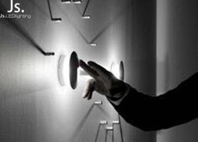 China speciale geleide 360°hallway-lampen met zilverachtige kleur IP66 waterdichte onder-40~50° Te koop