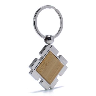 China Creative Bamboo Wooden Key Chain Key Chain White Cube Promotional Ring Holder DIY Gifts Wood Customizable Key Metal Hook Hanger for sale