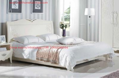 China Neoclassical style Bed furniture by Rubber solid wood in Pure white color from Italy design for sale