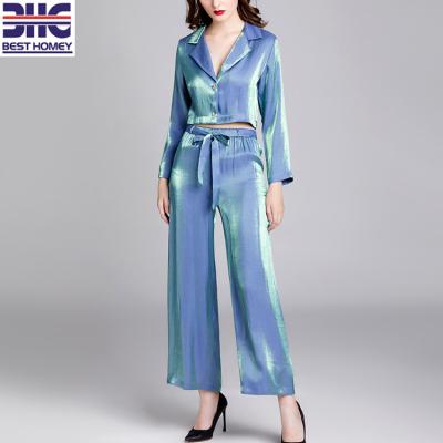 China Women's anti-pilling fashion design casual long sleeve cropped top straight pants loungewear set home wear for sale