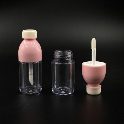 China Stock Goods Stock Goods Cute Lip Gloss Lip Gloss Cosmetic Bottle Custom Empty Lip Gloss Cosmetic Container for sale