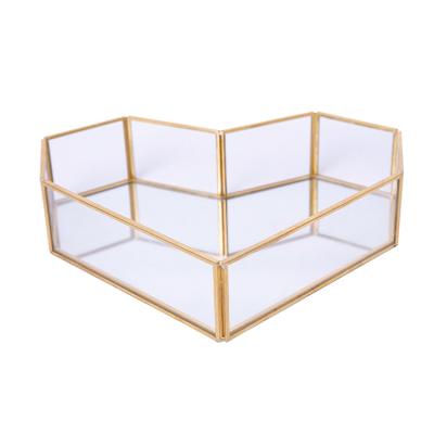 China Heart Shaped Glass Tray Hotel Storage Gold Cosmetics Tray Mirror Serving Desk Tray A15 for sale