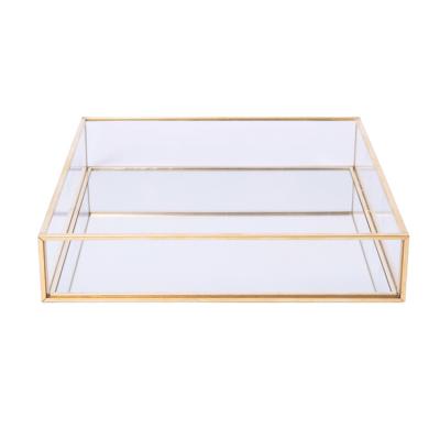 China Hot Selling Glass Square Brass Mirror Tray Hotel Restaurant Serving Tray Can Be Customized Size D66 for sale