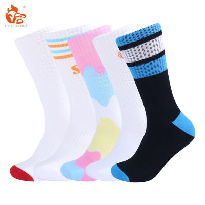 China Small Fly Antibacterial Bird Knitted Jacquard Design Logo Pattern High Quality Cotton Durable ALL Season Unisex Women's Crew Socks for sale