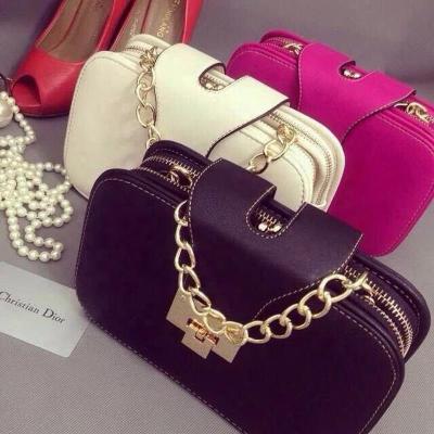 China Professional large capacity handbag catalogs model leather handbag with high quality for sale