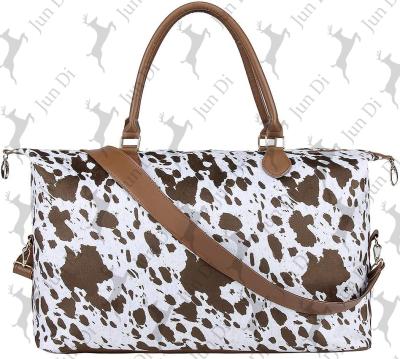 China 2021 Latest Fashion Brown Cow Pattern Weekender Waterproof Modern Utility Portable Duffel Bags For Outdoor for sale