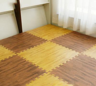 China Eco-Friendly Manufacturers Selling Customizable Wooden Grain EVA Foam Floor Chain Puzzle Active Mat for sale