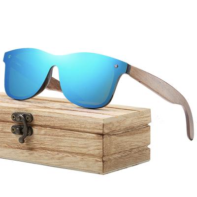 China 15 Years Brand Experience Design Big Glasses Frame Colored Polarized Sunglasses Shape Wooden Sun Glasses for sale