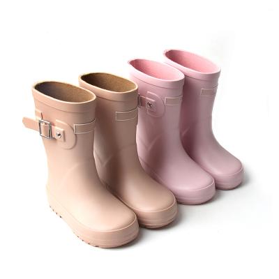 China CUSHIONING New Arrivals Waterproof Custom Kids Rain Boots Brown Kids Rubber Rain Boots for sale