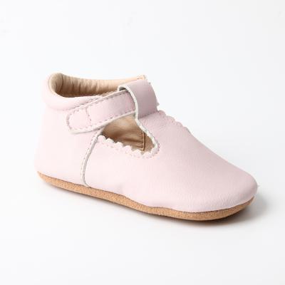 China New Gradient Baby Shoes Stylish Summer Flat Material Handmade Fashion Leather Soft Baby Tbar Shoes for sale