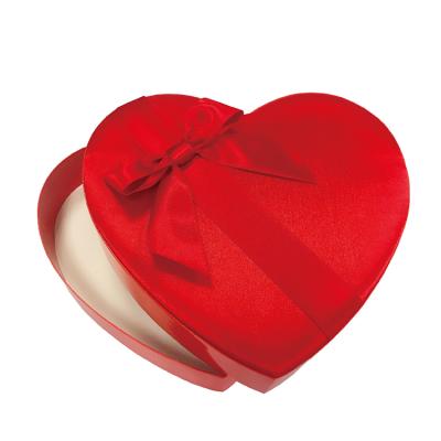 China Recyclable Wedding Party Gift Chocolate Box Valentines Red Heart Shaped Candy Box For Packaging Sweet Candy for sale