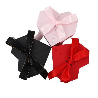 China Perfume Luxury Heart Shape Gift Box Packaging Case Recyclable Cardboard Box For Watch for sale