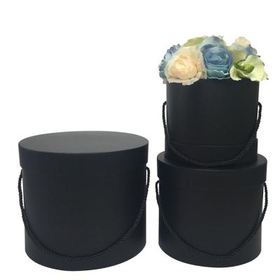 China Recyclable Wedding Banquet Rose Cylinder Round Box Luxury Packaging , Box Flower , Round Paper Box for sale