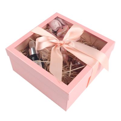 China OEM Recyclable Wholesale New Candy Boxes Luxury Wedding Favor And Gifts Boxes With Silk Ribbon for sale