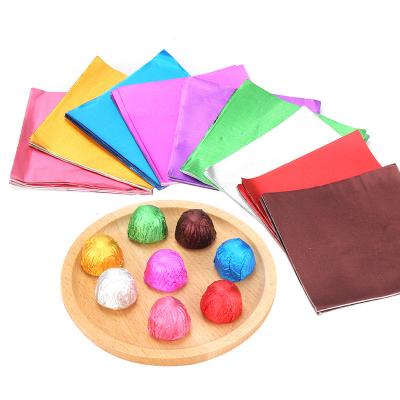 China Food Grade 9*9cm Disposable Colored Aluminum Foil Chocolate Chocolate Disposable Food Wrapping Candy Wrappers Tea Gift Wrapping Wrapper for sale