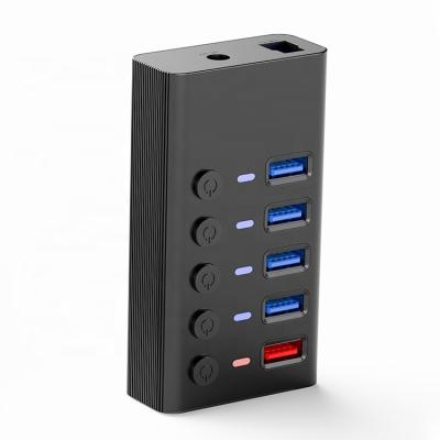 China Data Transfer+ 2.4A Charning 5-in-1 USB Port Standalone Switch Dock Original 5 Hub USB Charging Station for sale