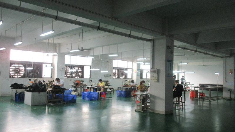 Verified China supplier - Zhongshan Hualian Garment Accessory Co., Ltd.