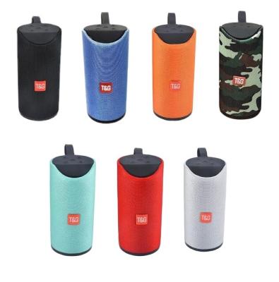 China LED Waterproof Dustproof Wireless Speaker Mini Column Box Loudspeaker Fm pi S113 Smart Flashing Light Portable Outdoor Party 2022 for sale