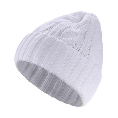 China COMMON Luxury Pompom Beanie Hat Knit Cap Hats Winter Beanie Hat With Pom for sale