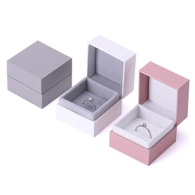 China 2021 Popular Handmade Neckness Ring Earring Jewelry Packaging Gift Box With Velvet for sale