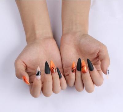 China Easy Wear Spider Web Halloween Nail Paste Pointed Portable Removable Artificial Nail Nails for sale