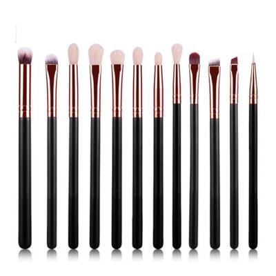 China Angular Blush 2019 New Trending Private Label Cosmetic Makeup Brush Set for sale