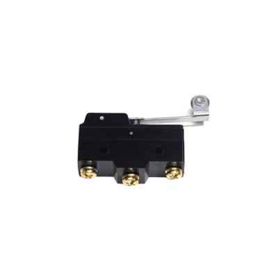 China Z-15GW2-B Transfer Handling Machinery Flipped Hinge Roller DC 12V Limit Switch Lever Type Micro Switch for sale