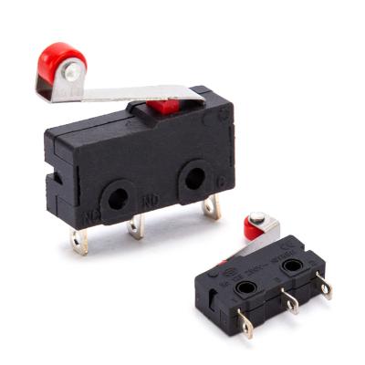 China Micro Home Appliance Switch 3 Pin Terminals 5A 1NC 1NO Mini Switch Lever Switch With Small Analog Roller Rod for sale