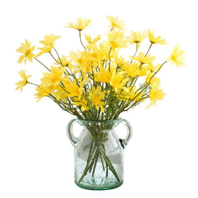 China Nordic Fresh And Simple Chrysanthemum Artificial Stem Bouquet Daisy Home Decoration for sale