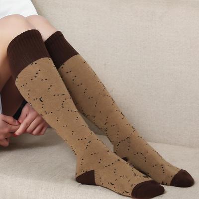 China Fashion letter socks personality fashion street dance street dance trend women's sports socks for sale