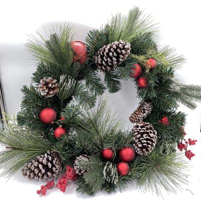 China Handmade Christmas Garland Front Door Indoor Outdoor Xmas Party Decoration Foam Fruit Pine Cones Bells Artificial Christmas Garland for sale