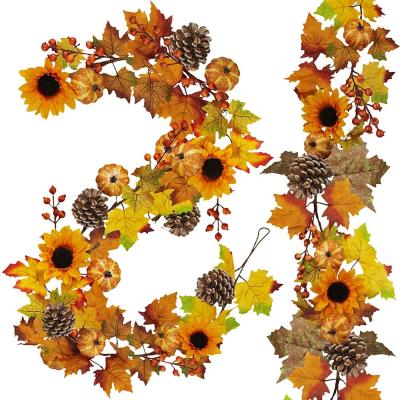 China Deco Autumn Sunflower Pumpkin Berries Hanging Vine Handmade Decoration Home Christmas Thanksgiving Artificial Maple Leaves Garland for sale