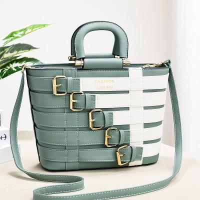 China Fashion 2021 new bags design soft fashion female bag handbag manufacturers direct sales for sale