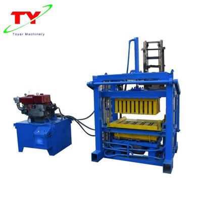 China Building Material Shops QT4-30 Manual Hydraulic Press Small Diesel Concrete Block Making Machine for sale