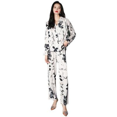 China Summer Wholesale QUICK DRY Floral Print Spring Women Leisure Pajamas Nightgowns Super Soft Sleepwear for sale