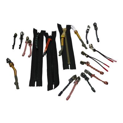 China Other Low Price Guaranteed Quality Removable Luggage Puller Key Zipper for sale