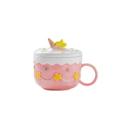 China Viable Creative Cute Ceramic Ice Cream Mug With Lid Coffee Breakfast Milk Cup Cartoon Mug Gift for sale