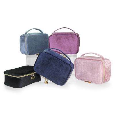 China Hot Selling Vintage Women Personalized Washable Velvet Zipper Pouch Kawaii Makeup Velvet Cosmetic Bags For Jewelry Pouch for sale