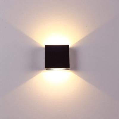 China Modern 6W LED Cube Wall Light Outdoor Up And Down Lighting Aluminum Garden Decoration Wall Sconce Adjustment LED Wall Lamp for sale