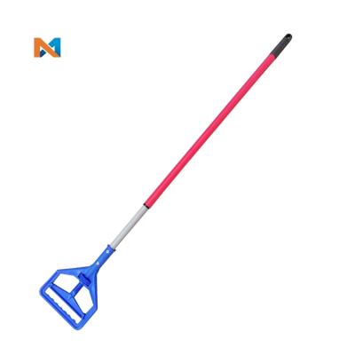 China Household Sustainable Extendable Cotton Staple Wet Mop With Telescopic Stick for sale