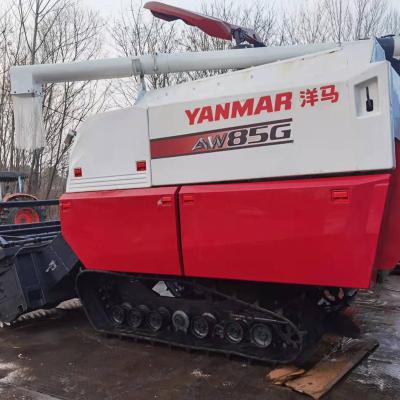 China Agricultual machinery chassis lifted aw85g 85 horsepowerwheat combine harvester for sale