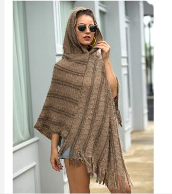 China Winter breathable wholesale ponchos for women fringe poncho sweater hoodie poncho shawls for sale